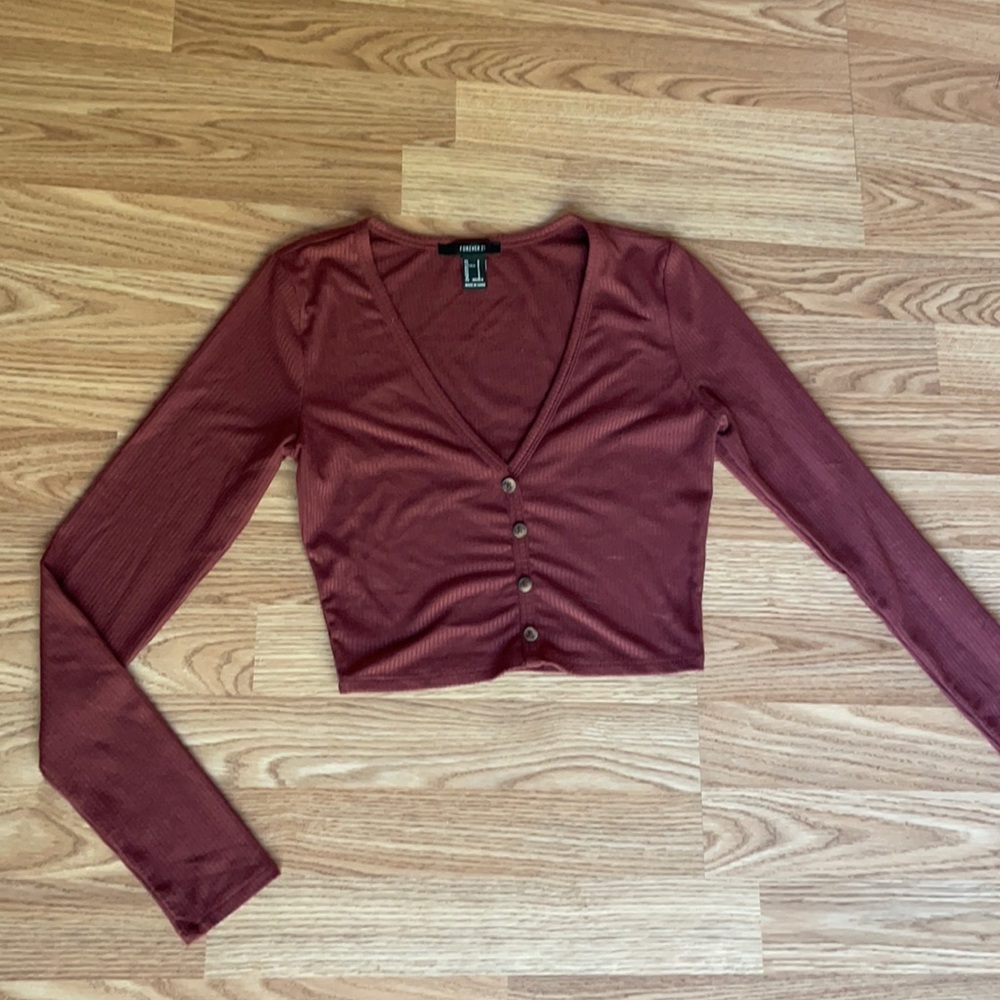 Button down long sleeve crop top